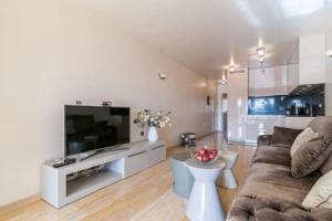 Apartamento Mango next to Del Duque Beach, Адехе