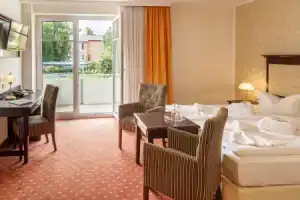 Ostseehotel Villen im Park - ein Rovell Hotel, Банзин