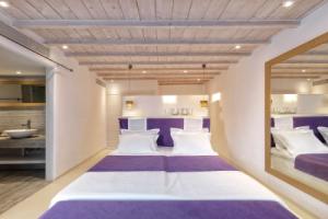 Suntouch Suites ‘’by Checkin’’ Adults Only, Турлос
