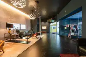 The Hey Hotel, Интерлакен