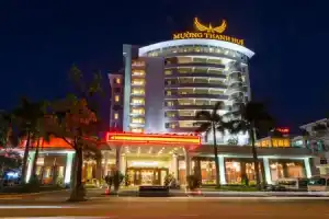 Muong Thanh Holiday Hue Hotel, Хюэ