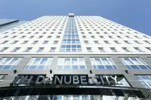 Отель «Nh Danube City», Вена