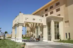 Отель «Imperial Shams Abu Soma», Хургада