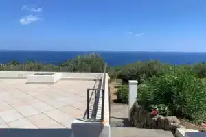 Casa Nina - Villetta indipendente con ampio terrazzo panoramico, Мальфа