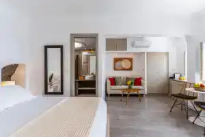 Krokos Villas, Имеровигли