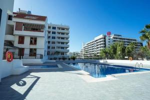 Duplex 2-Bed Apartment Playa Americas, Плайя де лас Америкас