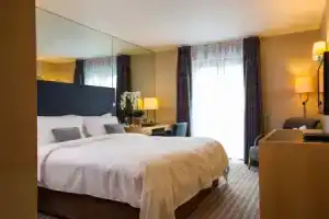 Chic 1BR in Back Bay by Sonder, Бостон