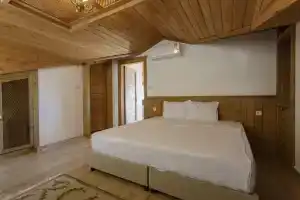 Xox Apart Hotel, Акьяка