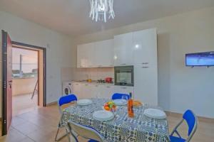 Le Bianche Apartment 1 Near The Sea, San Pietro in Bevagna