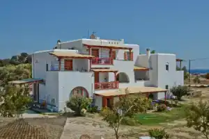 Ydreos Studios & Apartments, Микри-Вигла