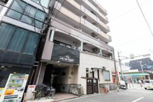Апартаменты «Grande Famille Shimanouchi Dotonbori Condo», Осака
