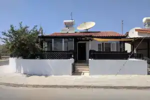 Katka Hostel Paphos, Пафос