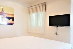 Kb Apartments 1 Karon Beach By Phr, Ката