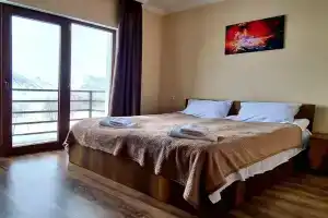 Guesthouse Lucky Day, Гудаури