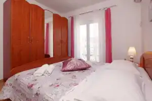 Sunshine Apartment Doda, Вела Лука