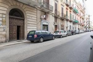 Appartamento Regina nel centro di Bari, Бари