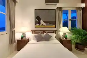 VMC Villa, Мэнам