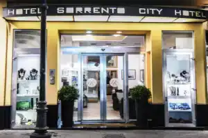 Hotel «Sorrento City», Сорренто