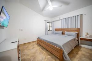 Villa Selena - 5br Villa In Sosua Center!, Сосуа