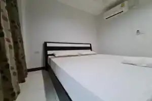 S.J. Mansion Phuket, Пхукет Таун