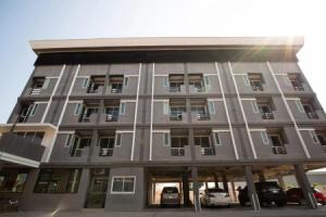 Oyo 839 Next At Rayong Hotel, Районг