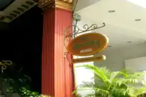 The Spring Hotel, Хошимин