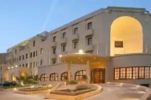 Отель «Grande Albergo Delle Rose», Родос