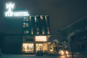 Top Hotel, Ханой