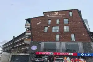 Walk to Ski Lift-1br-studio-balcony-parking, Гудаури