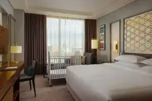 Sheraton Nur-Sultan Hotel, Астана
