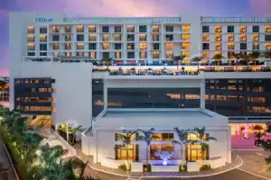 Отель «Hilton Aventura Miami», Санни-Айлс-Бич