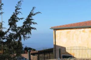 Holiday Apartments Sardinia, Валледория