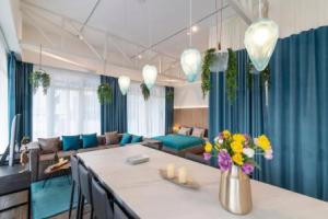 Stylish 1 bedroom studio near Most City, Днепропетровск