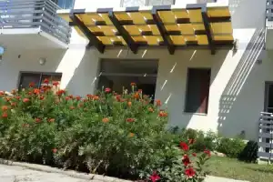 Aparthotel Vila Tufi, Велипойе