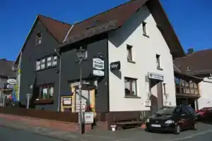 Landgasthof-Bikerhotel Arnold, Баттенберг