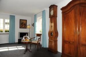 Hotel - Restaurant Adler, Лёррах