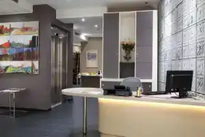 Апарт-отель «Serotel Suites Opera», Париж