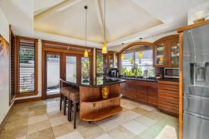 Kapiolani - As Seen On Hgtv 3 Bedroom Home by RedAwning, Принсвилл