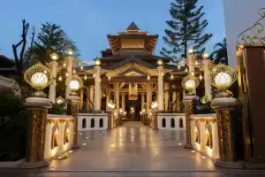 Shanaya Beach Resort & Spa Phuket, Патонг