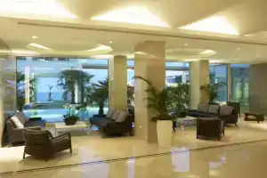 Sunrise Pearl Hotel & Spa, Протарас