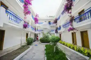 Отель «Club Blue White All Inclusive», Тургутреис