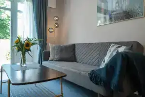 Stilvolles Garten-Appartment im Kurgebiet - DTV 4*, Бад-Кройцнах