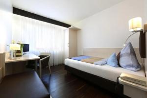 Hotel «Kaiserpfalz», Падерборн