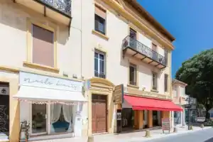 Large spacious 2 BDR apt heart of Antibes 300 meters from beach, Жуан-ле-Пен