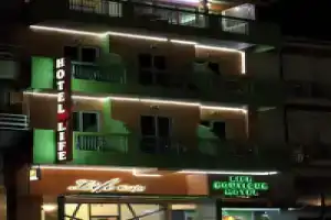 Life Hotel by Estia, Ираклион