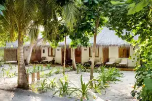Palm Beach Island Resort & Spa Maldives, Нейфару