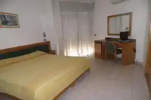 Hotel «Neptunus», Неттуно
