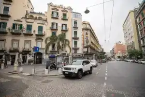 b&b Doria, Неаполь