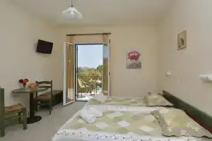 Anemona Apartments, Кателиос