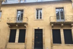 4 Rue Jean Jaurès, Сарла-ла-Канеда